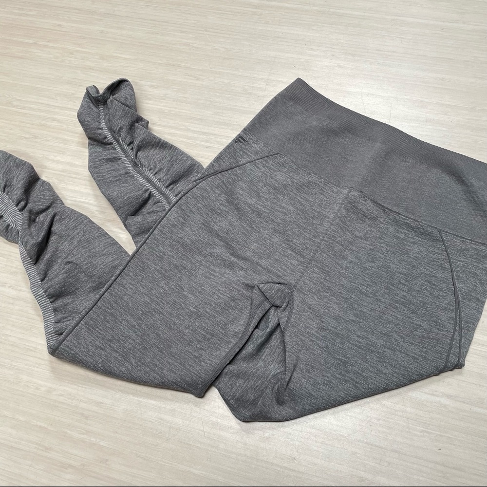 Fabletics High Waisted Seamless Ruched Leggings Grey Women's Size Small